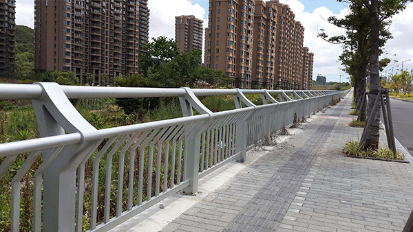 道路不銹鋼護(hù)欄XSF-19-0005